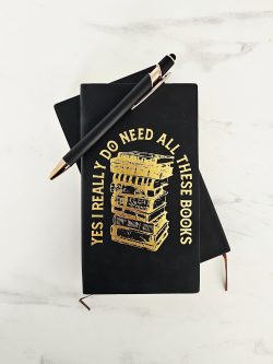 AGENDA "YES I REALLY DO NEED AL THESE BOOKS" (NEGRO)