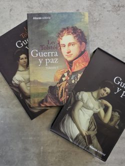 ESTUCHE GUERRA Y PAZ